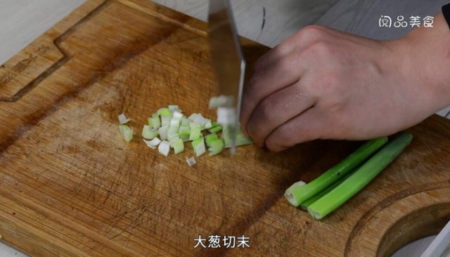 鱼香鸡丝的做法最正宗的做法，鱼香鸡丝的做法大全